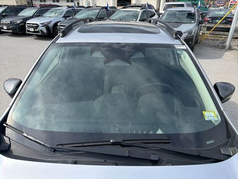Certified 2024 Subaru Crosstrek 2.0i Premium image 11