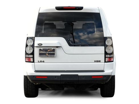 Used 2016 Land Rover LR4 HSE AWD/4WD image 9