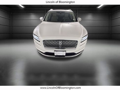 Certified 2023 Lincoln Nautilus Reserve w/ Equipment Group 201A image 12