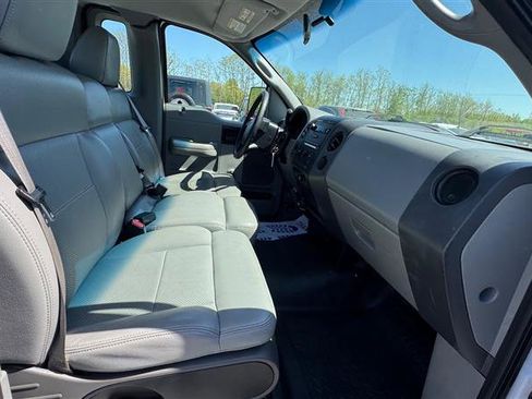 Used 2005 Ford F150 STX image 40