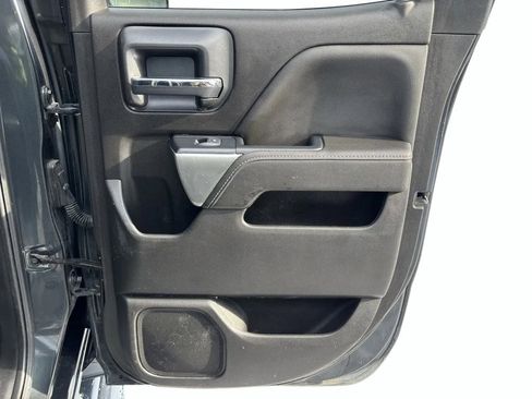 Used 2019 Chevrolet Silverado 1500 LT w/ All Star Edition image 28