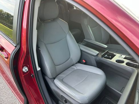 Used 2022 Toyota Sienna XLE w/ XLE Plus Package FWD image 17