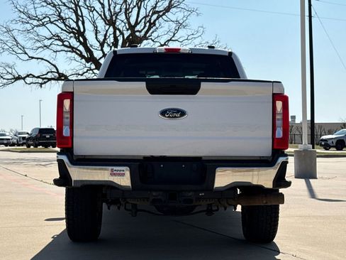 Used 2024 Ford F250 XLT w/ FX4 Off-Road Package image 8