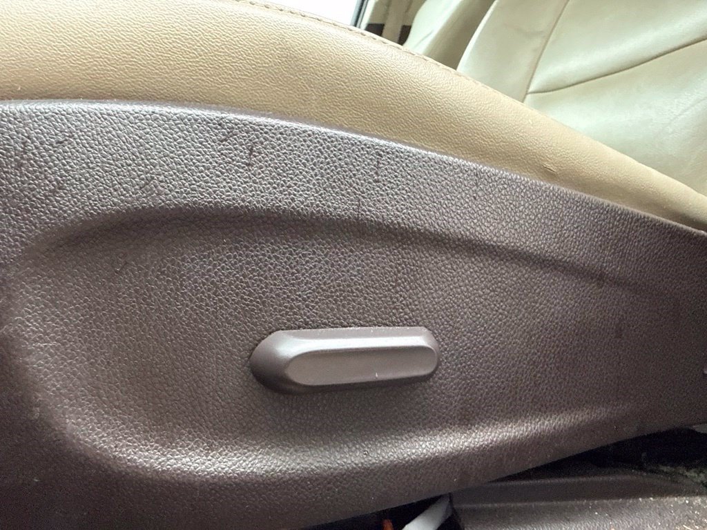 Used 2015 Chevrolet Cruze LT FWD image 7