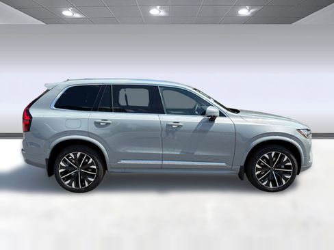Certified 2026 Volvo XC90 B6 Plus w/ Protection Package AWD/4WD image 8
