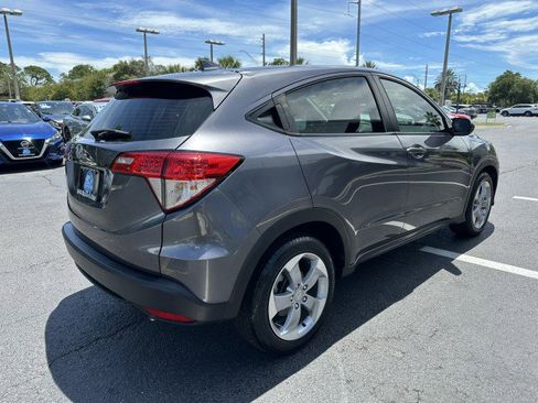 Used 2022 Honda HR-V LX image 7