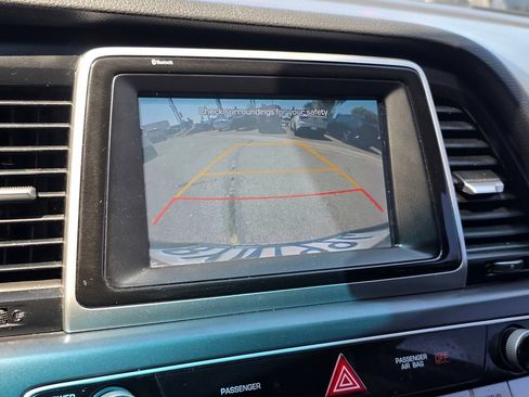 Used 2018 Hyundai Sonata SE FWD image 26