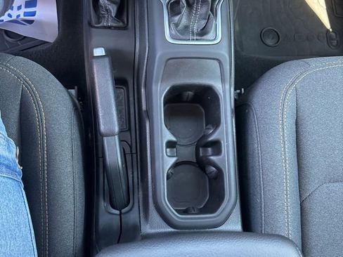 Used 2024 Jeep Gladiator Sport image 25