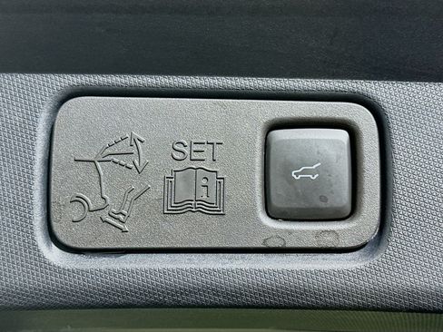 Used 2023 Ford Mustang Mach-E Premium RWD image 31