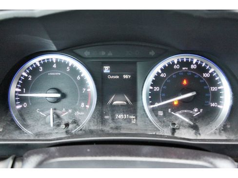 Used 2017 Toyota Highlander XLE FWD image 16
