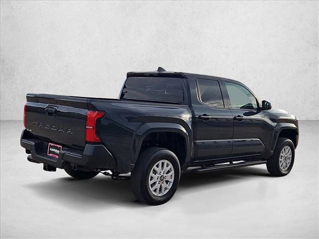 Used 2025 Toyota Tacoma SR AWD/4WD image 5