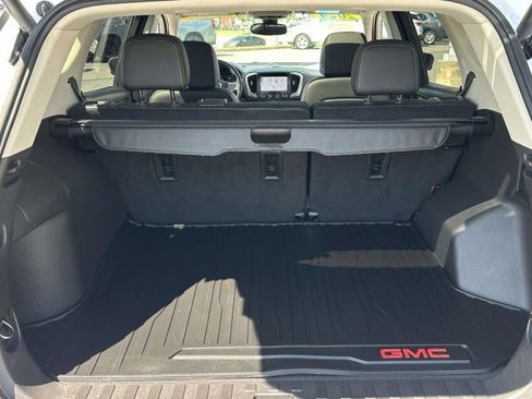 Used 2024 GMC Terrain Denali w/ Denali Premium Package image 14