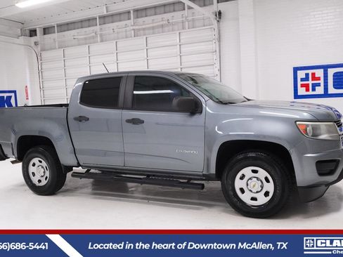 Used 2020 Chevrolet Colorado W/T w/ WT Convenience Package RWD image 4
