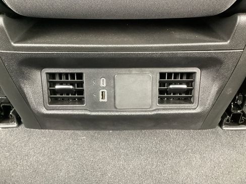 Used 2024 Chevrolet Silverado 2500 Custom w/ Custom Convenience Package image 28