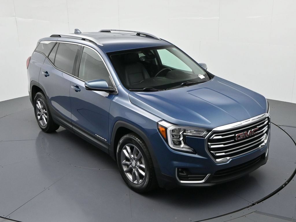 Used 2024 GMC Terrain SLT FWD image 14