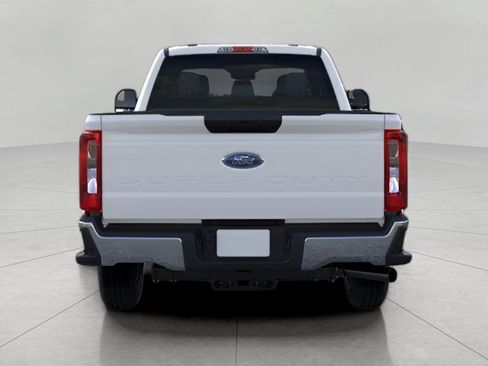 New 2026 Ford F250 XL w/ XL Driver Assist Package AWD/4WD image 5
