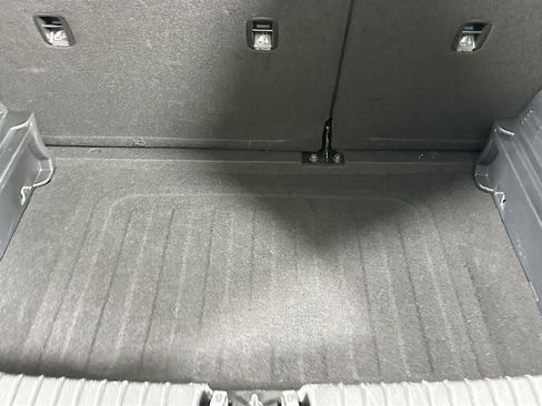 Used 2025 Kia Soul LX w/ LX Technology Package FWD image 26