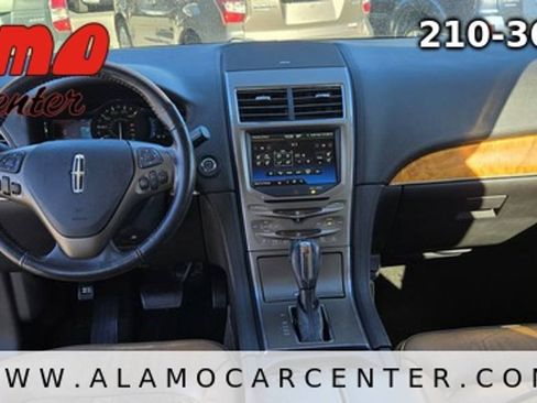 Used 2012 Lincoln MKX FWD image 37
