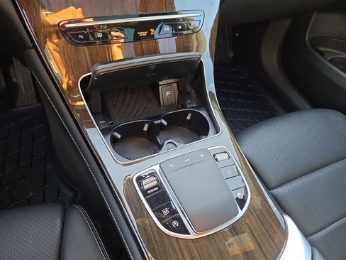 Certified 2020 Mercedes-Benz GLC 300 GLC 300 4MATIC image 22