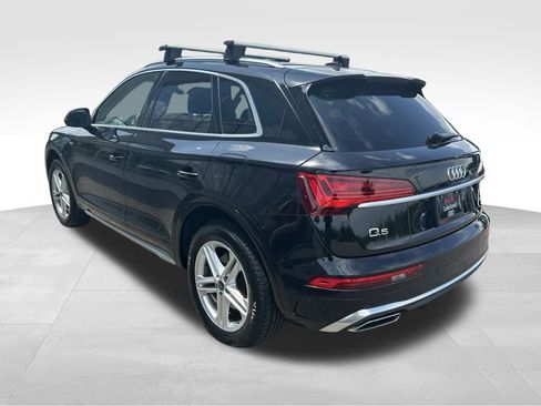 Used 2024 Audi Q5 e Premium Plus w/ Premium Plus Package image 6