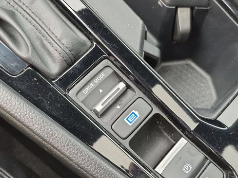 Used 2023 Honda Accord Sport image 24