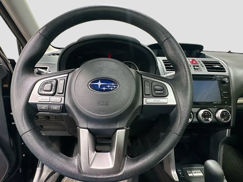 Used 2018 Subaru Forester 2.5i Premium w/ All-Weather Package AWD/4WD image 12