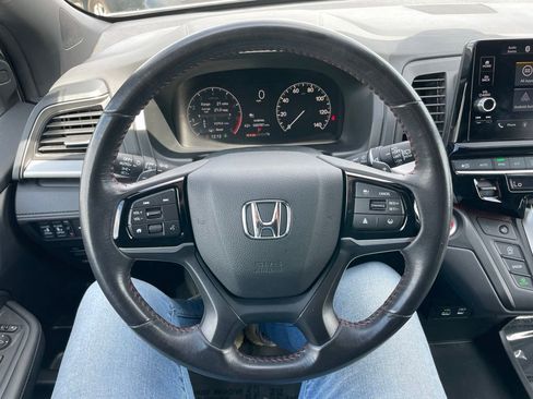 Used 2025 Honda Odyssey Sport-L image 26
