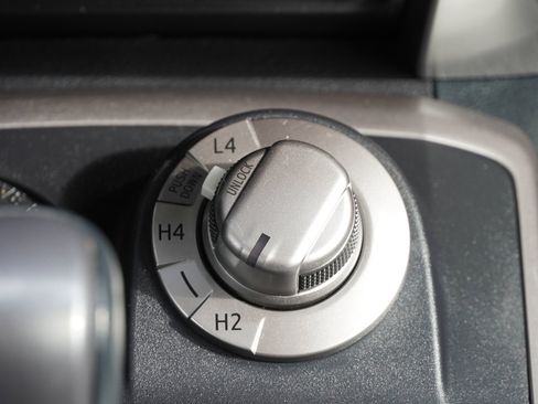 Used 2024 Toyota 4Runner SR5 image 35