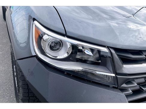 Used 2022 Chevrolet Colorado Z71 AWD/4WD image 29
