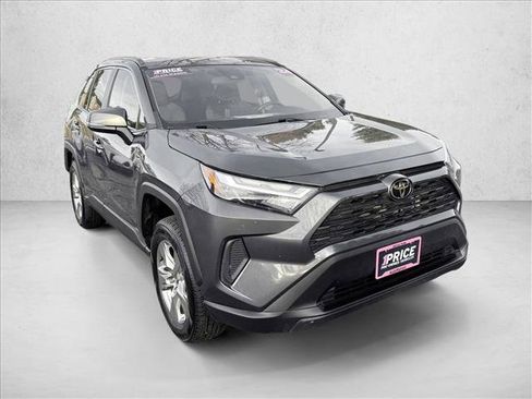 Used 2024 Toyota RAV4 XLE image 3