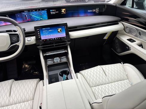 New 2026 Lincoln Nautilus Black Label image 33