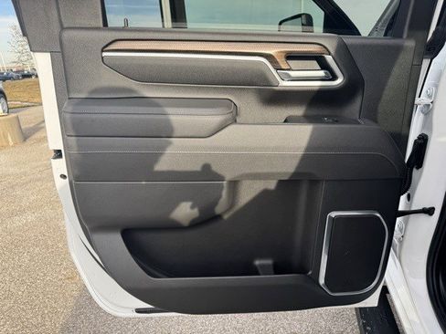 Used 2025 Chevrolet Silverado 2500 LT w/ All Star Edition image 27