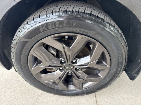 Used 2020 Kia Sportage S image 18