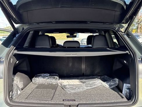 New 2026 Volkswagen Atlas Cross Sport SEL Premium R-Line image 10