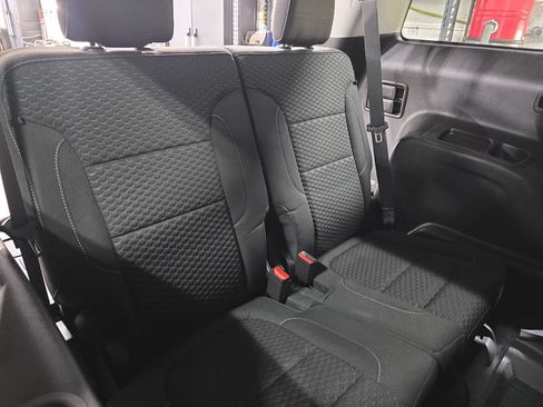 Used 2019 GMC Acadia SLE AWD/4WD image 12