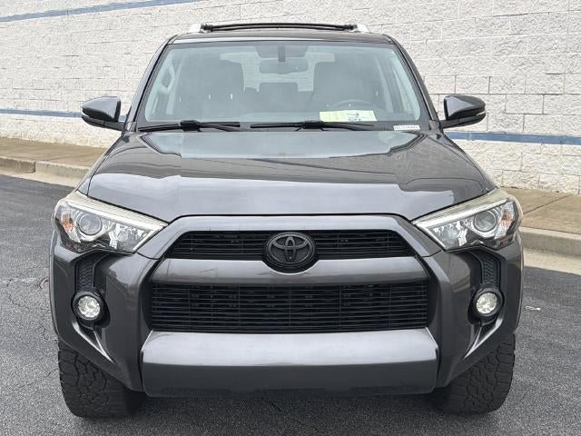 Used 2018 Toyota 4Runner SR5 Premium RWD image 2
