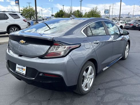 Used 2018 Chevrolet Volt LT image 6