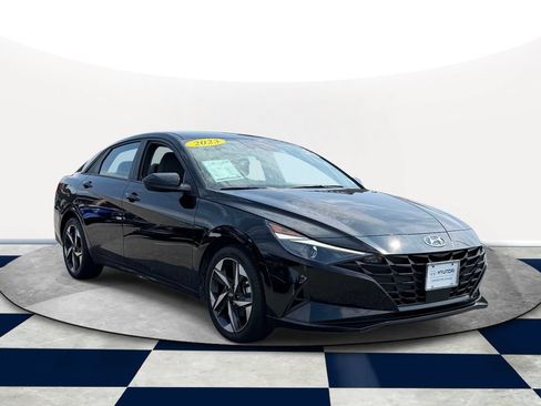 Certified 2023 Hyundai Elantra SEL w/ Convenience Package FWD image 1