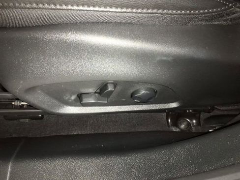 Used 2024 Jeep Compass Limited image 15