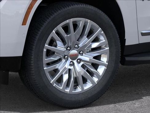 New 2026 GMC Yukon Elevation image 9