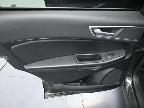 Used 2023 Ford Edge SEL AWD/4WD image 24