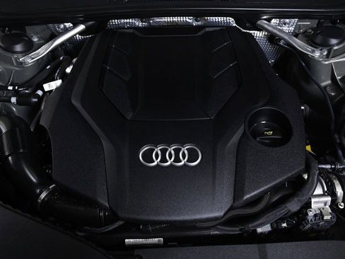 Certified 2025 Audi A6 3.0T Premium w/ Black Optic Sport Package image 23