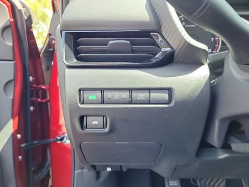 Used 2023 Nissan Sentra SV FWD image 20