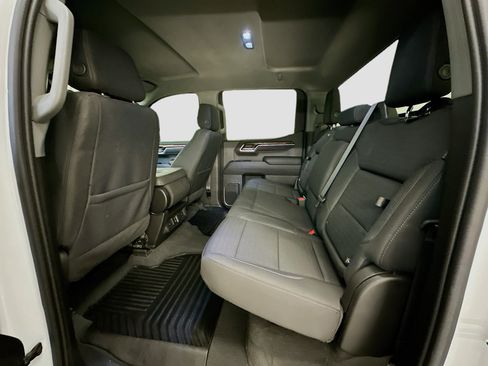 Used 2023 GMC Sierra 1500 Elevation image 29