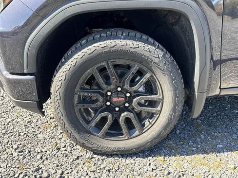 New 2026 GMC Sierra 1500 Elevation image 33