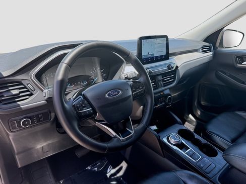 Used 2022 Ford Escape SEL FWD image 7