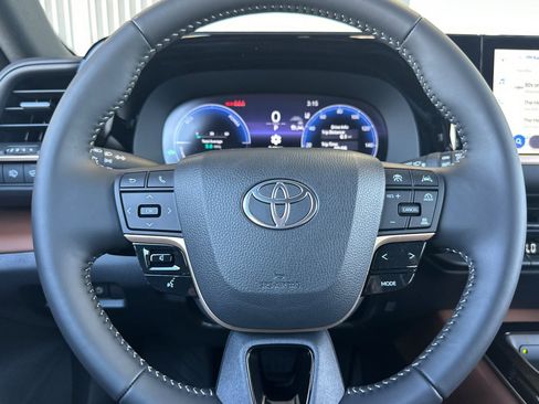 New 2026 Toyota Crown Signia AWD/4WD image 22