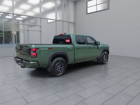 Certified 2025 Nissan Frontier PRO-4X w/ Pro Premium Package AWD/4WD image 8