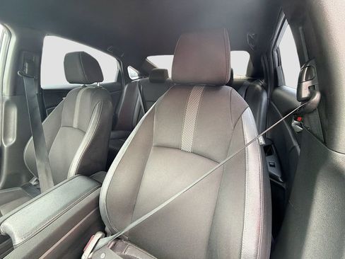 Used 2019 Honda Civic Sport image 19