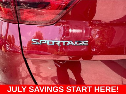 Used 2018 Kia Sportage LX AWD/4WD image 30